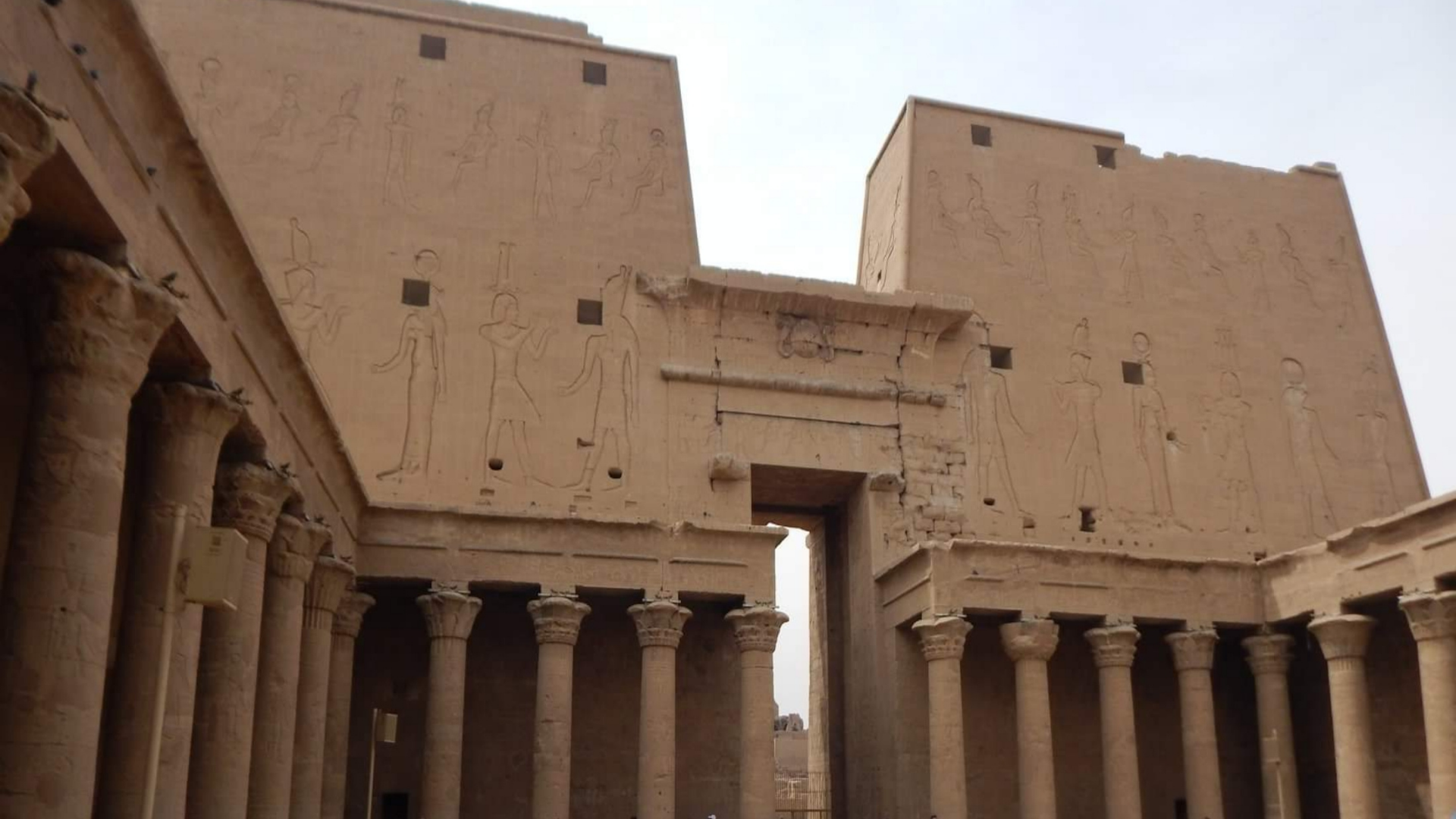EDFU/KOM OMBO/ASWAN (2/3)